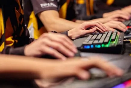 corsair k70 esports team