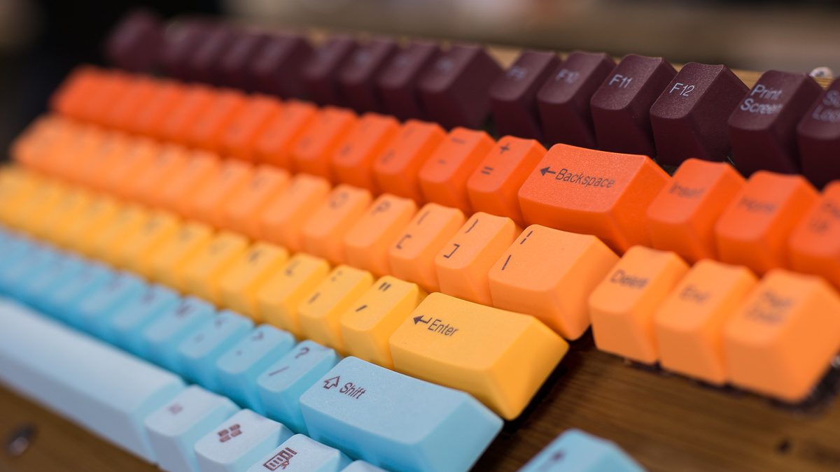 Tai-Hao Hawaii keycap set review: tropical PBT
